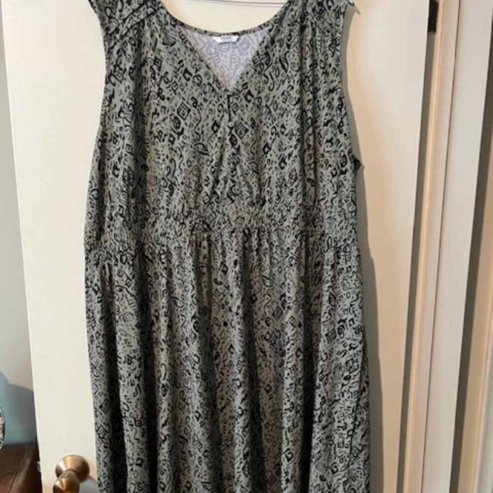 green and black summer dress